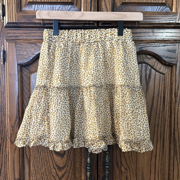 Like New!⭐️⭐️Adorable Indikah mini skirt, leopard print, Size S - Picture 2 of 4